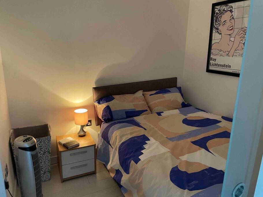 런던 Cool Dalston Studio With Balcony And Gym 아파트 외부 사진