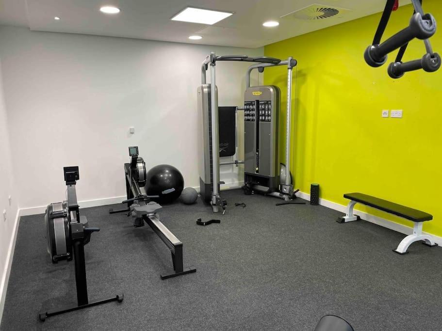 런던 Cool Dalston Studio With Balcony And Gym 아파트 외부 사진